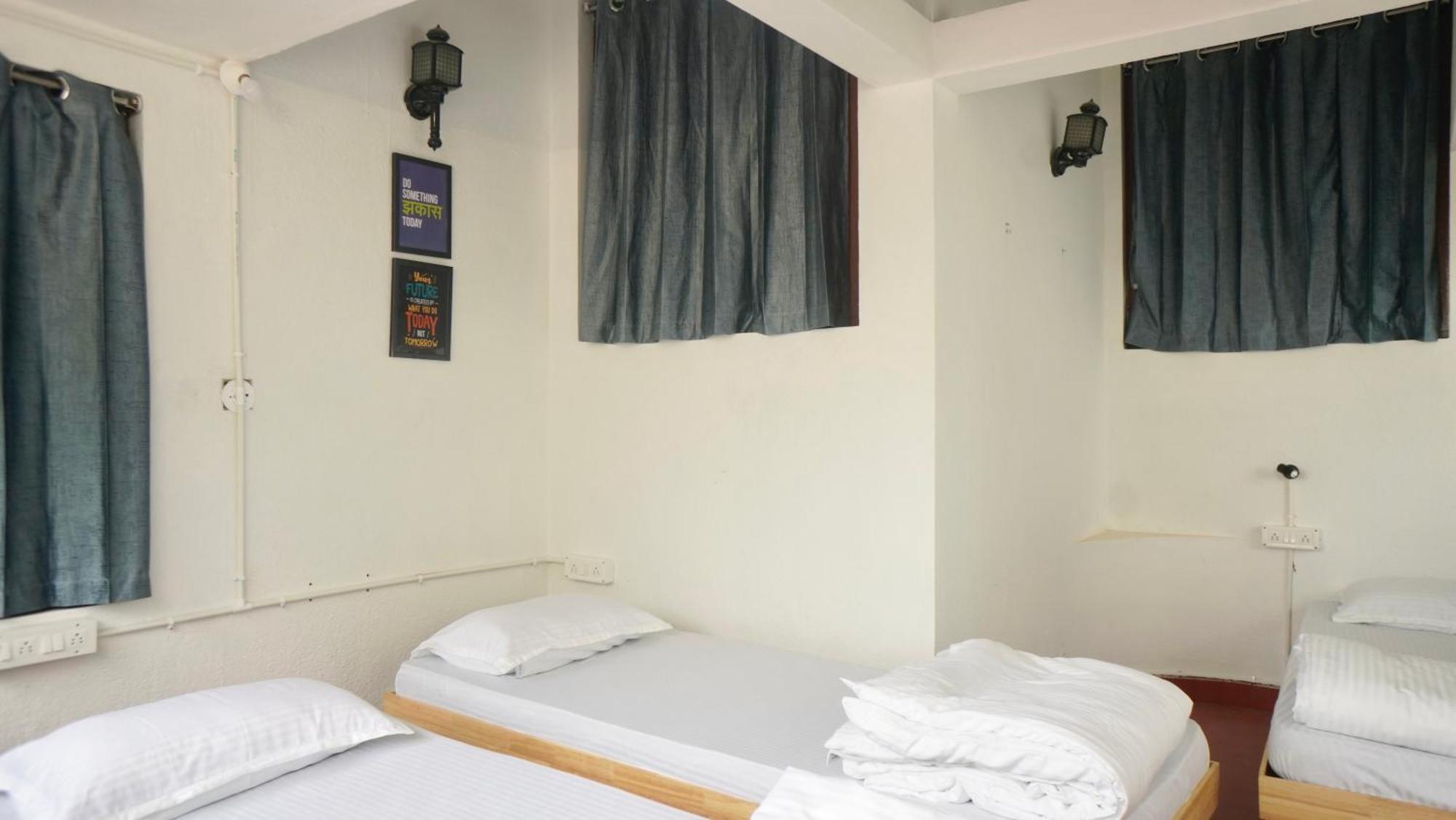 Roambay - Gokulam Hostel Mysore Exterior foto
